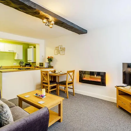 2 Bed In 85514 Lejlighed *