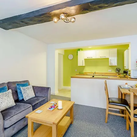 2 Bed In Oc-85514 *